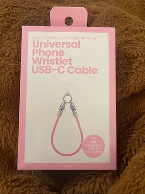 Universal 2 in 1 Phone Wristlet USB-C charging Cable - Pink NIB